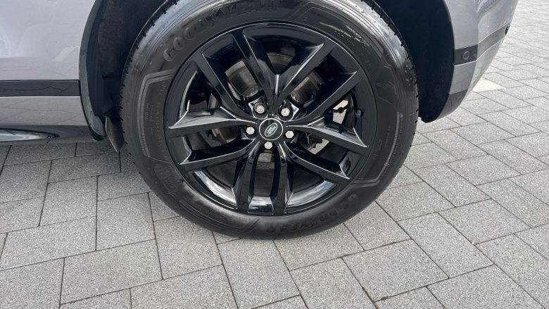 Land Rover Range Rover Evoque 2.0 D200 Edition 5dr Auto Diesel Hatchback